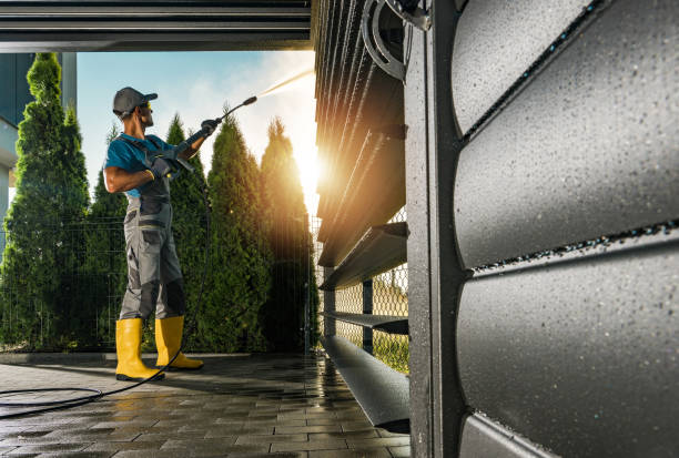 Best Animal Enclosure Cleaning  in Flat Rock, NC